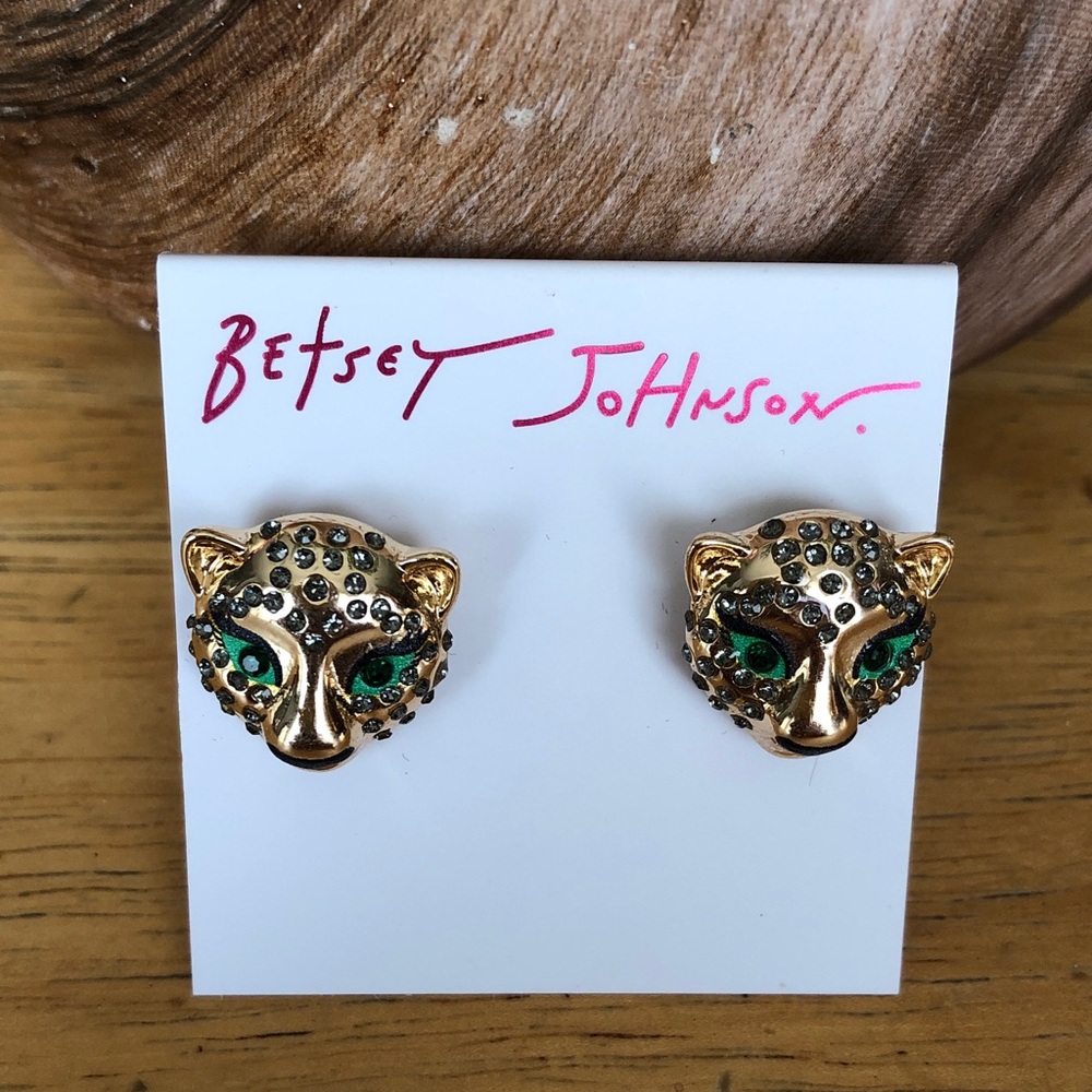 Betsey Johnson Gold Tone Leopard Head Stud Earrings Green Eyes & Crystal NWT